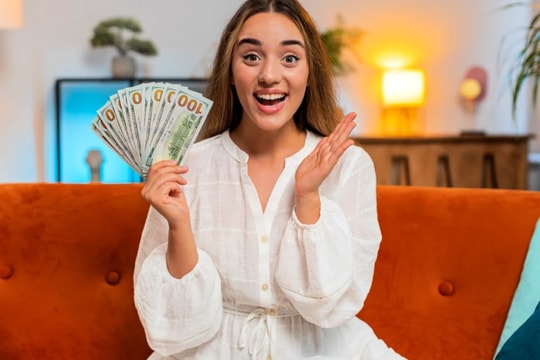Giữa tuần (27-29/8): Top 3 con giáp lan tỏa sức ảnh hưởng, hút may mắn mạnh mẽ