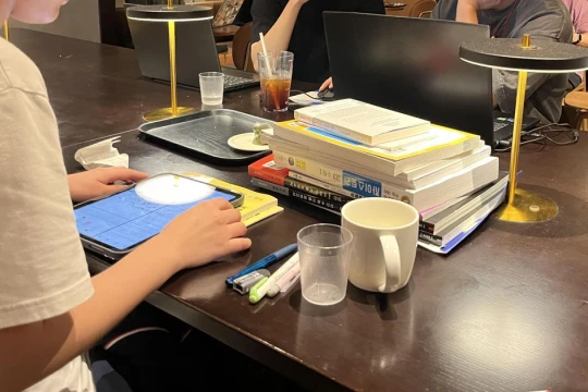 Hàn Quốc: Quán cà phê trở thành phòng học