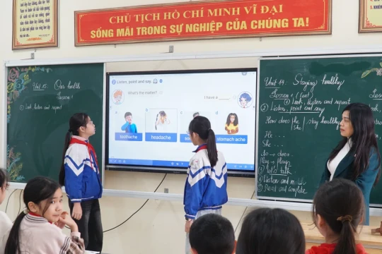 Sở GD&ĐT Nghệ An được giao thực hiện tuyển dụng, tiếp nhận, điều động giáo viên