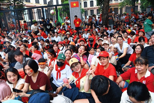 Tặng 100.000 đồng/người Tết Độc lập: Toàn dân sẽ nhận tiền trước ngày Quốc khánh 2/9