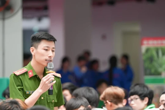 Hà Nội yêu cầu xử lý nghiêm học sinh vi phạm giao thông
