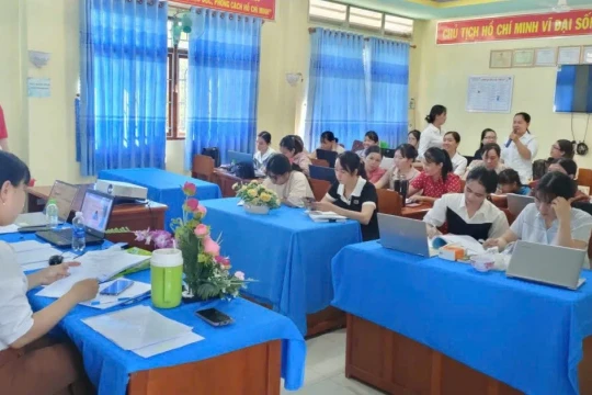 Phổ cập và xóa mù chữ trong bối cảnh mới: Trọng tâm là nâng cao chất lượng