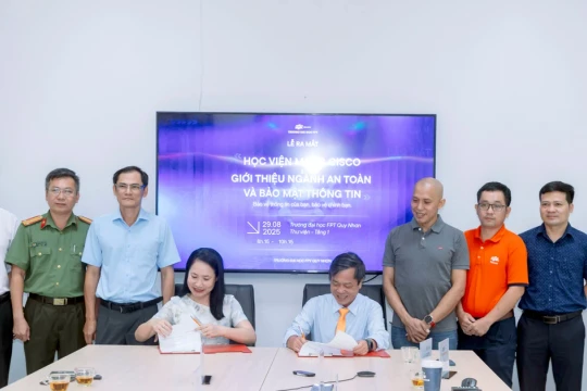 Ra mắt Học viện mạng Cisco tại Trường Đại học FPT Quy Nhơn
