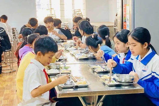 Xây trường nội trú vùng biên giới: Ước mơ học tập thành hiện thực