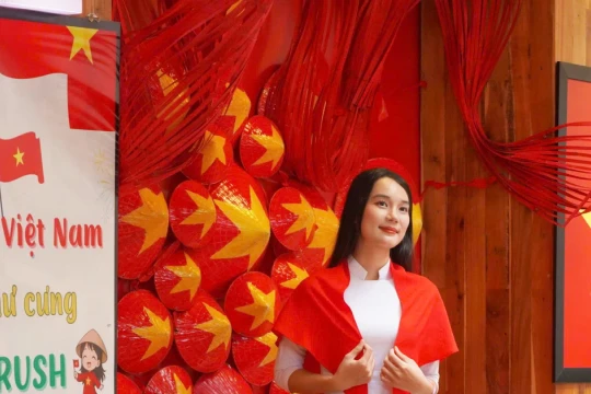 Cần Thơ bổ sung hơn 409 tỷ đồng tặng quà cho người dân dịp Quốc khánh