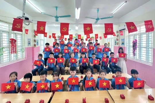 Trường học Phú Thọ rộn ràng chào mừng 80 năm Quốc khánh 2/9