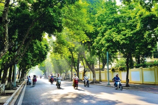 Dự báo thời tiết ngày 1/9: Bắc Bộ ngày nắng, Nam Bộ mưa rào và dông vài nơi