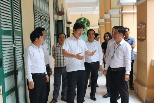 Xây trường nội trú vùng biên giới: Quyết tâm vượt khó, bảo đảm tiến độ