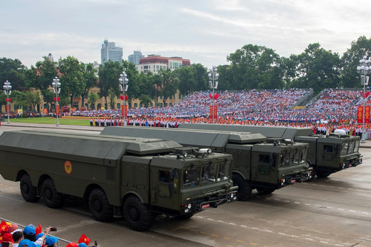 Tên lửa phòng thủ bờ biển Bastion-P tham gia diễu binh 2/9 sáng nay: Tốc độ tới 3.085 km/h, tầm bắn 300km