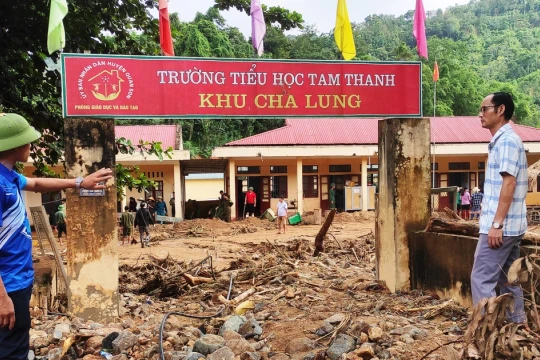 Thanh Hóa: Khẩn trương khắc phục thiên tai, đảm bảo khai giảng năm học mới