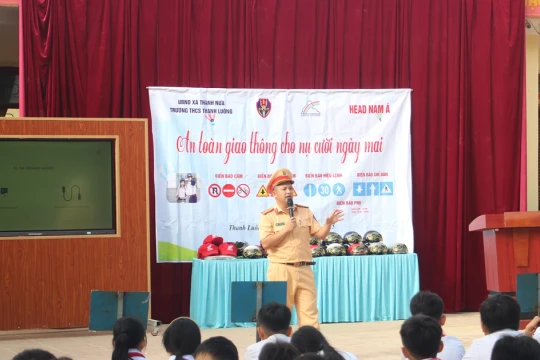 Lan tỏa văn hóa giao thông học đường từ mái trường vùng cao Điện Biên