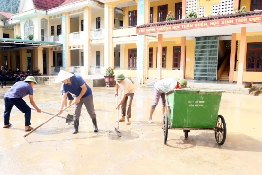Bộ GD&ĐT yêu cầu khẩn trương khắc phục hậu quả của bão trước khai giảng