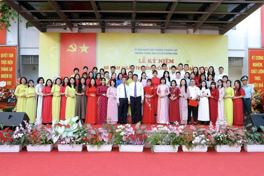 Lễ khai giảng đặc biệt tại trường THCS Khương Mai