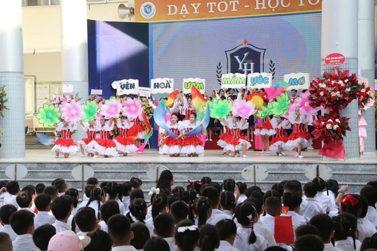 Học sinh Yên Hòa hân hoan đón năm học 2025-2026