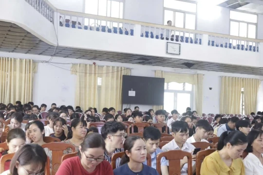 Giúp tân sinh viên học tập hiệu quả và chủ động hơn