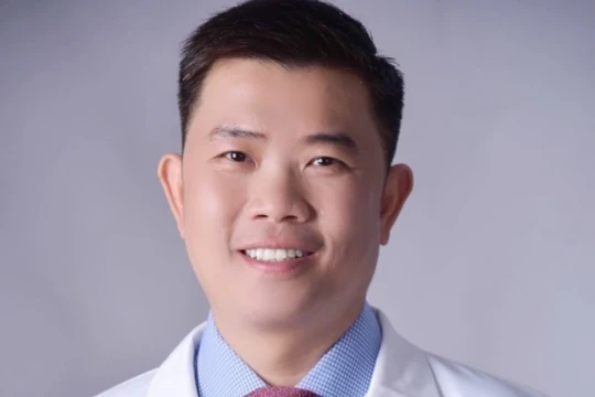 Nguyên hiệu trưởng Trường ĐH Y khoa Phạm Ngọc Thạch xin nghỉ việc