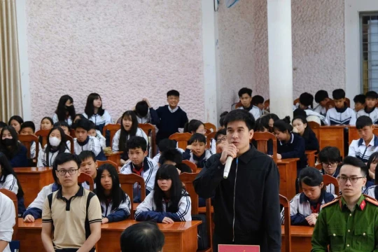 Bài học sống động về pháp luật cho học sinh, sinh viên Lâm Đồng