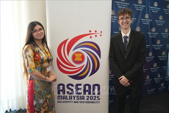 Sinh viên đại diện Việt Nam giành giải xuất sắc cuộc thi Mô hình ASEAN tại Argentina