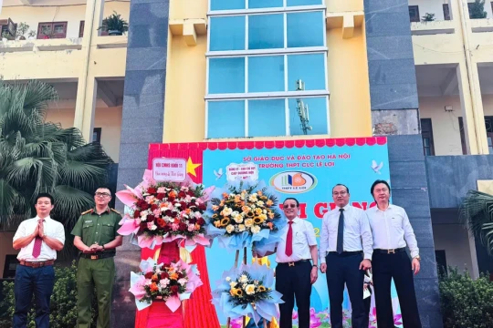 Vượt lên gian khó để giữ vững chất lượng giáo dục toàn diện