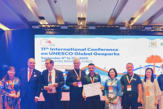 Công viên địa chất Non nước Cao Bằng nhận giải thưởng quốc tế của UNESCO