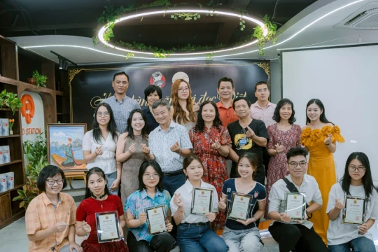 Vẫn còn nhiều bạn trẻ giữ được tình yêu với sách