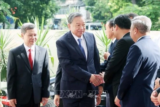 'Ngành Tòa án phải không ngừng phấn đấu để mọi phán quyết đều thấu tình, đạt lý'