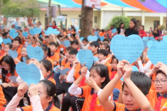 Nhiều trường gặp khó khi triển khai các hoạt động ngoài giờ chính khoá