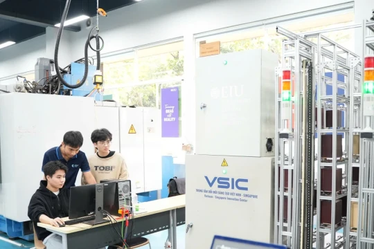 Tìm giải pháp chuyển đổi xanh cho doanh nghiệp từ giảng đường đại học