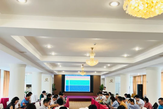 Tăng cường vai trò báo chí nhằm bảo vệ trẻ em trong thiên tai