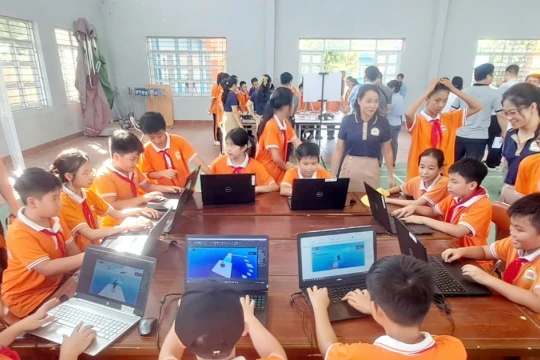 Nuôi dưỡng sáng tạo từ trải nghiệm khoa học