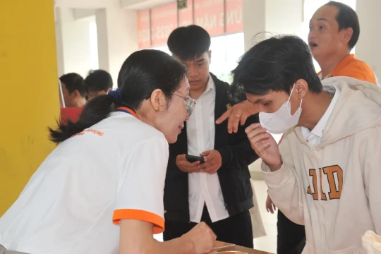 Truyền lửa nghề, định hướng tương lai cho tân sinh viên ngành Xây dựng