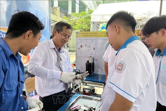 Tây Ninh đồng loạt triển khai tín dụng ưu đãi cho sinh viên các ngành STEM