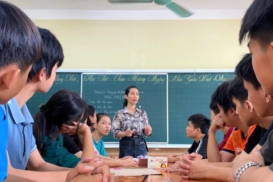 Phụ cấp ưu đãi tạo động lực cho giáo viên dạy hòa nhập