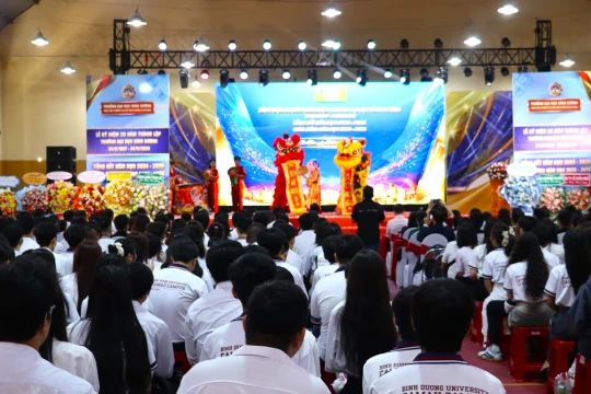 Phân hiệu Trường ĐH Bình Dương tại Cà Mau vững bước vào kỷ nguyên số