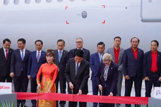 Chủ tịch nước Lương Cường chứng kiến Vietjet nhận tàu bay Boeing đầu tiên
