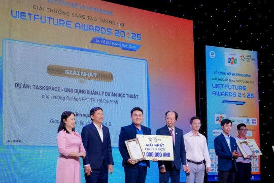 Ứng dụng quản lý dự án học thuật của sinh viên giành giải Nhất thi khởi nghiệp