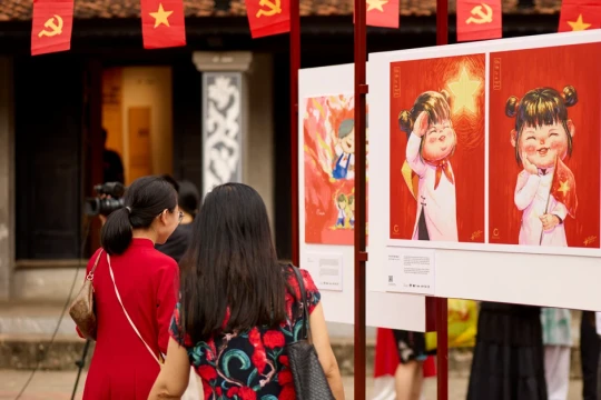 Họa sĩ trẻ lan tỏa niềm tự hào dân tộc