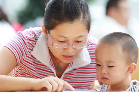 Nghiên cứu phát hiện: Cha mẹ làm 3 nhóm nghề này, con lớn lên dễ kiếm được nhiều tiền hơn!