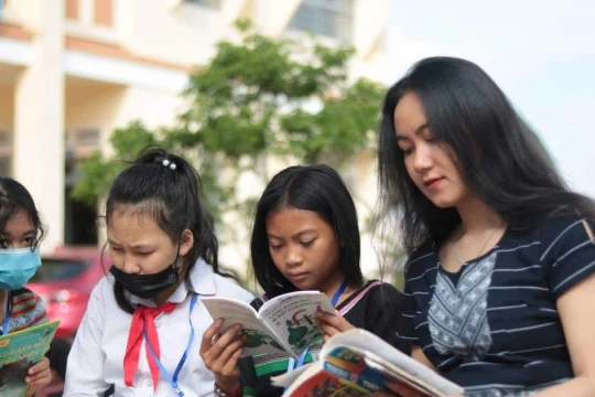 Cô giáo trẻ mang văn hóa K’Ho vào bài giảng