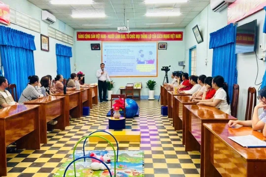 Xây dựng hệ thống giáo dục, giúp trẻ rối loạn phát triển toàn diện