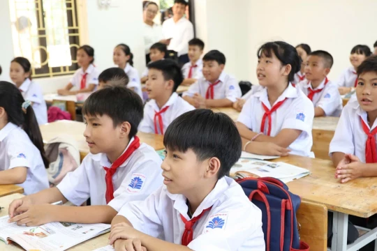 Triển khai nhiệm vụ năm học mới: Năm học mới trên xã đảo duy nhất ở Thủ đô