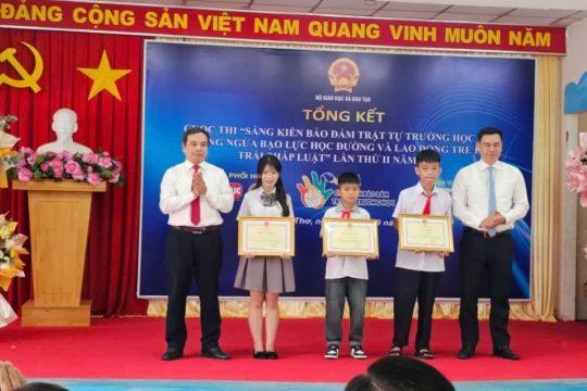 Trao 58 giải thưởng sáng kiến phòng ngừa bạo lực học đường và lao động trẻ em