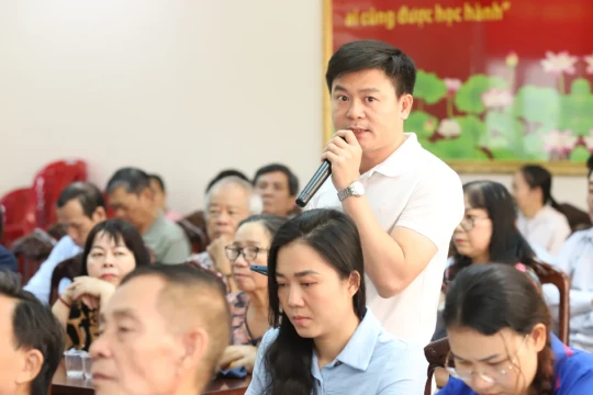 Cử tri TPHCM mong chuyện nhà ở không chỉ là vấn đề của người có tiền