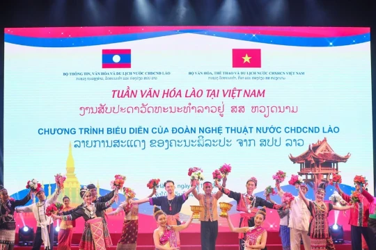 Cơ hội thưởng thức ẩm thực Lào ngay tại Hoàng thành Thăng Long