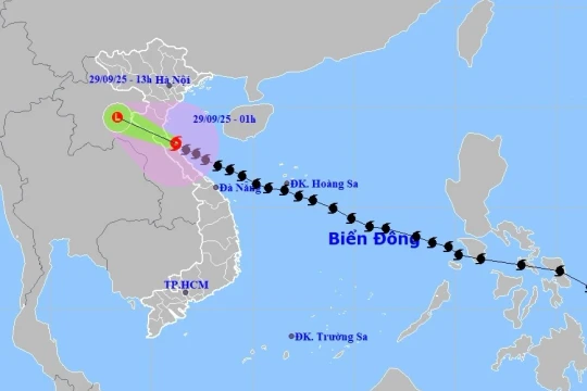 Bảo đảm an toàn về con người, tài sản trong cơ sở giáo dục trước Bão số 10