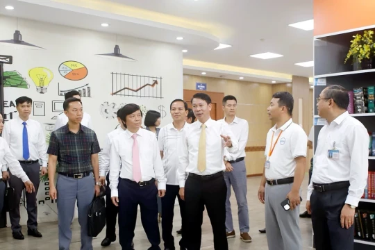 Phú Thọ đẩy mạnh chuyển đổi số trong các nhà trường