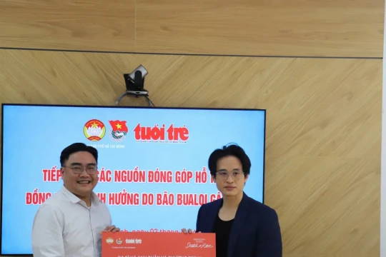 Ca sĩ Hà Anh Tuấn và nhiều nghệ sĩ ủng hộ bà con sau bão Bualoi