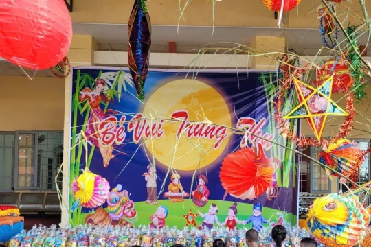 “Vui hội trăng rằm” tại Trường Mẫu giáo Măng Non