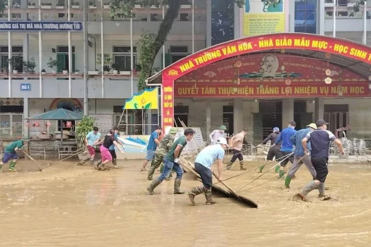 Ưu tiên hàng đầu hỗ trợ các cơ sở giáo dục để học sinh sớm trở lại trường