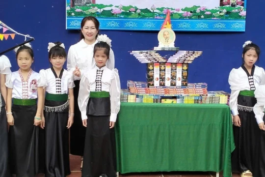 Dùng âm nhạc để lồng ghép giáo dục văn hóa cho học trò